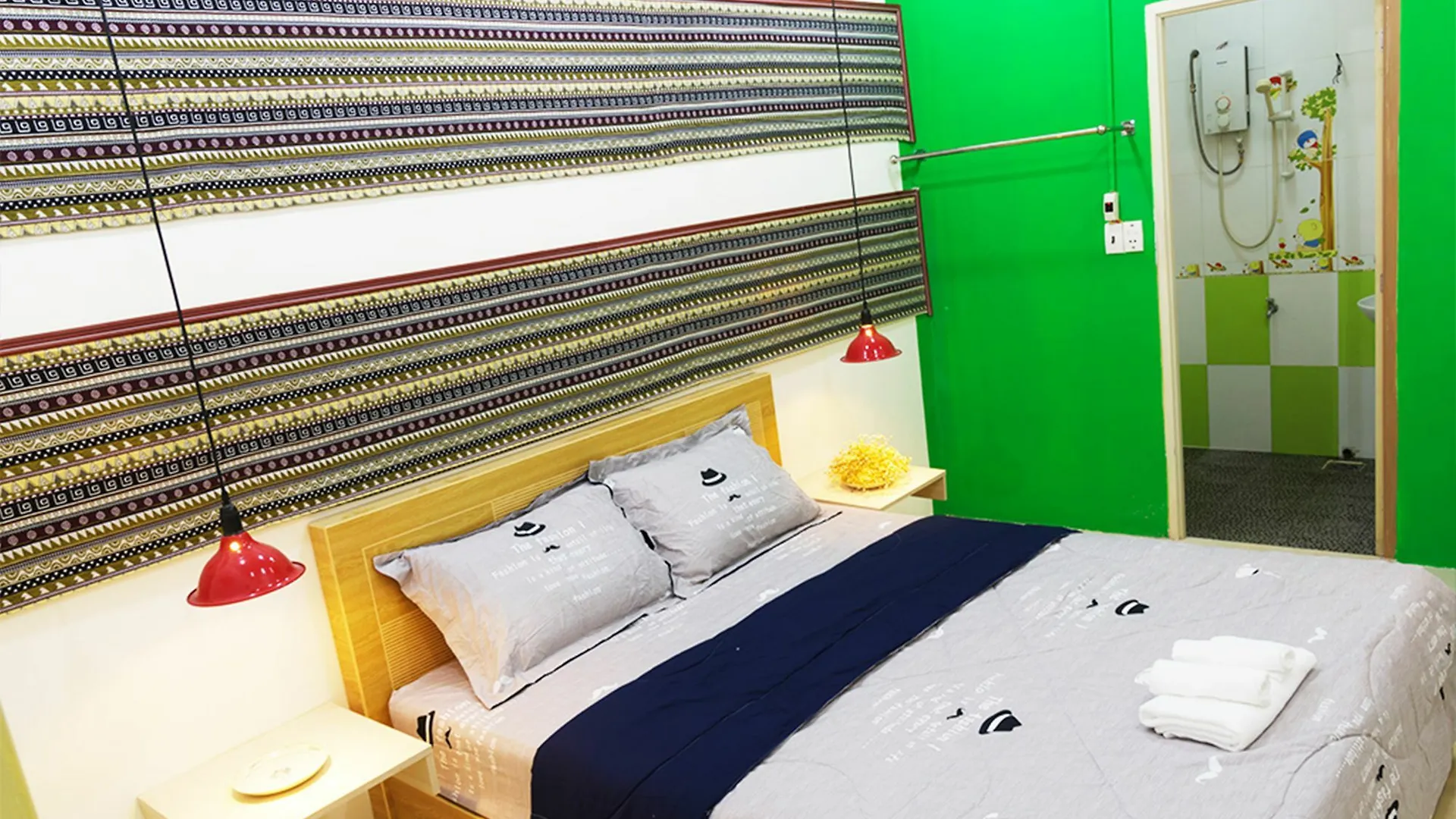 Saunterbird Bui Vien Homestay Ho Chi Minh City